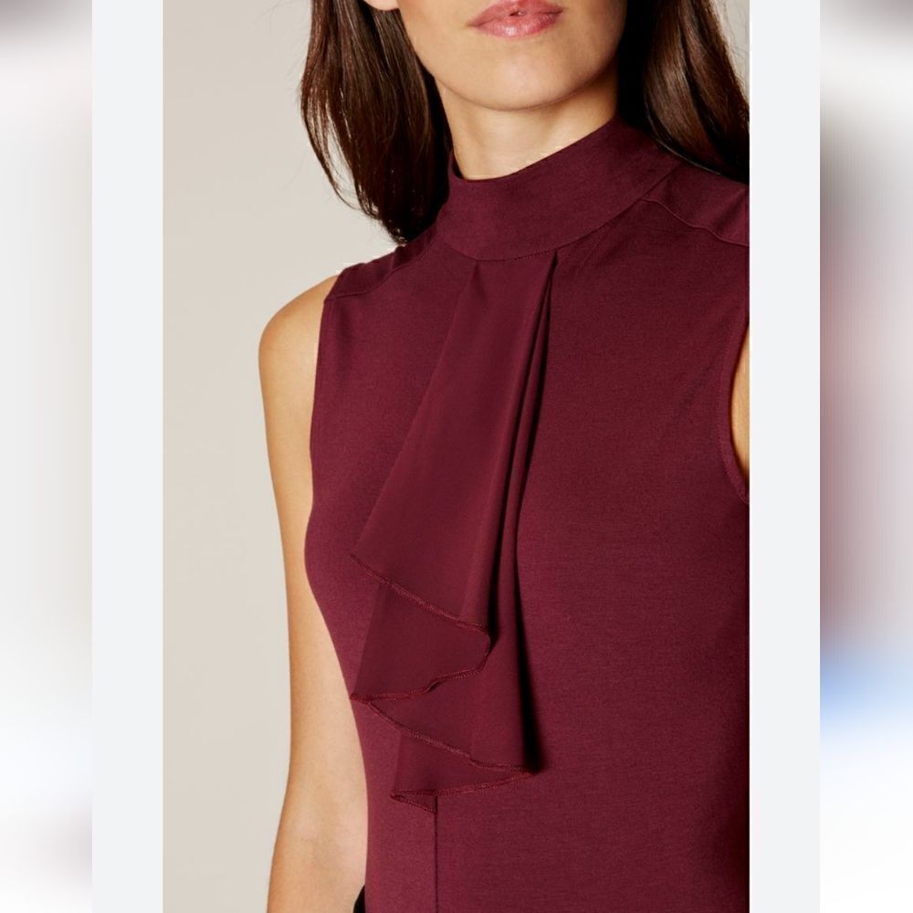 Karen Millen Ruffle Turtle Neck Burgundy Top Size 2